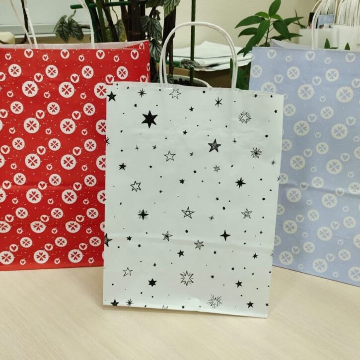 крафтовые пакеты подарочные 3шт красный белый сине-сервый с рисунками